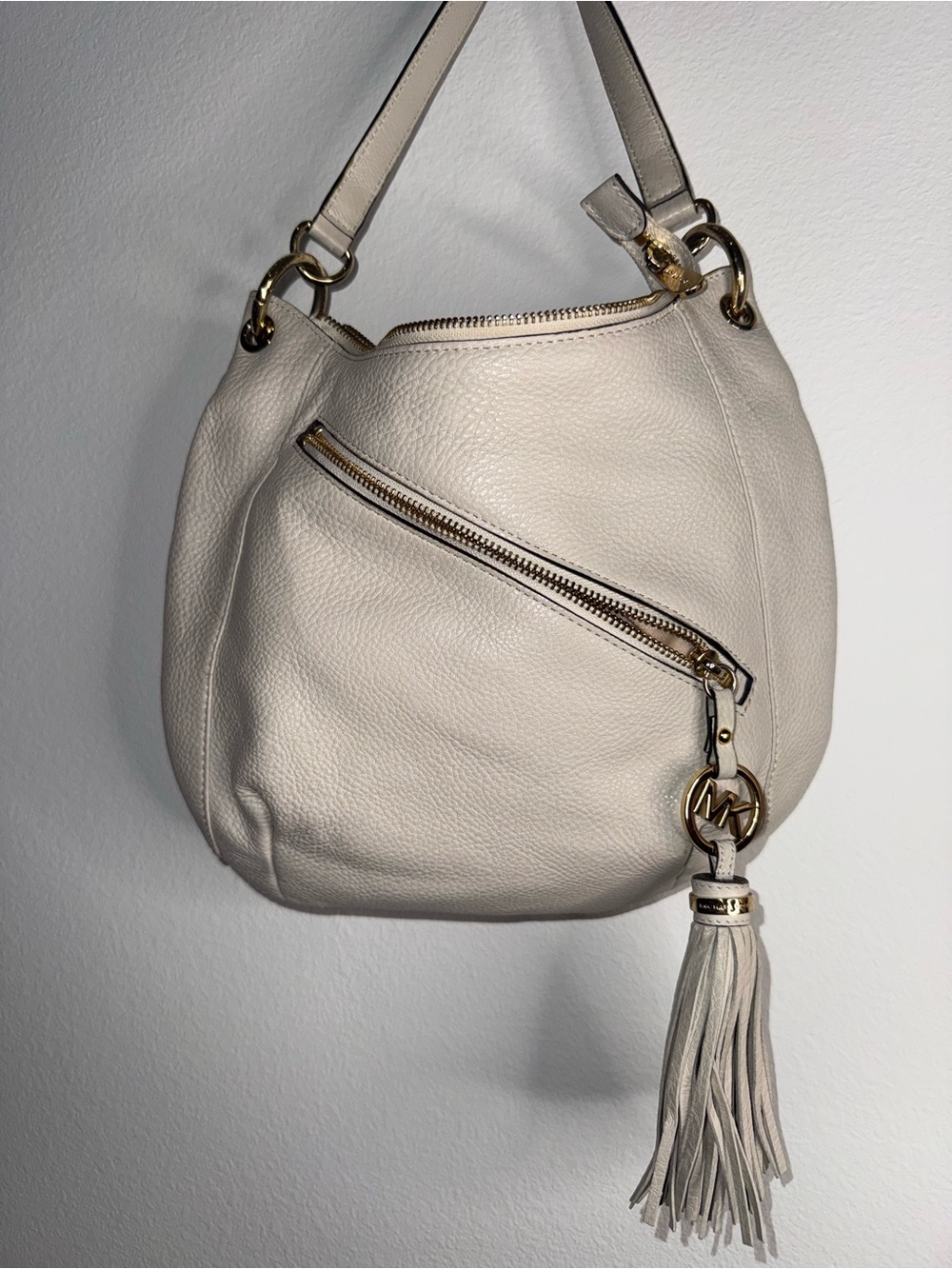 Michael Kors Soft Pebbled Cream Hobo with Tassel - Picture 2 of 5
